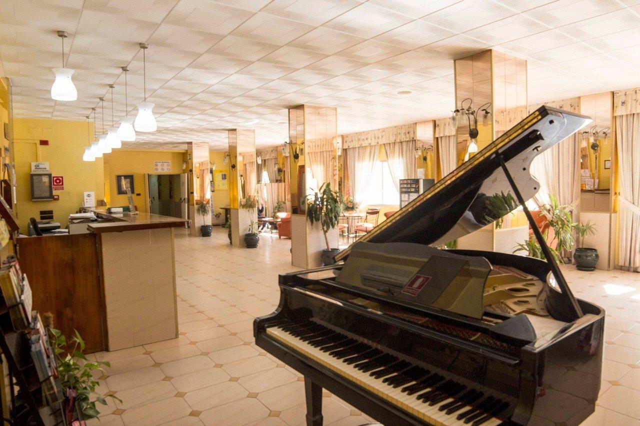 Apartamentos Buensol Torremolinos Ngoại thất bức ảnh